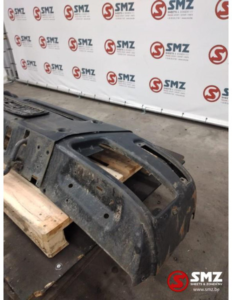 Iveco Occ voorbumper + bumper links Iveco Trakker 504221 - Bumper for Truck: picture 4 Iveco Occ voorbumper + bumper links Iveco Trakker 504221 - Bumper for Truck: picture 4