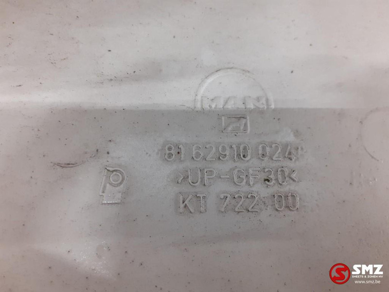 MAN Occ cabinespoilerset MAN - Aerodynamics/ Spoiler for Truck: picture 4 MAN Occ cabinespoilerset MAN - Aerodynamics/ Spoiler for Truck: picture 4