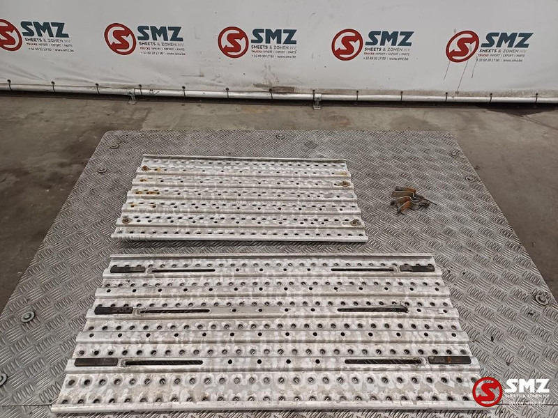 MAN Occ set bordesplaten MAN - Frame/ Chassis for Truck: picture 2 MAN Occ set bordesplaten MAN - Frame/ Chassis for Truck: picture 2