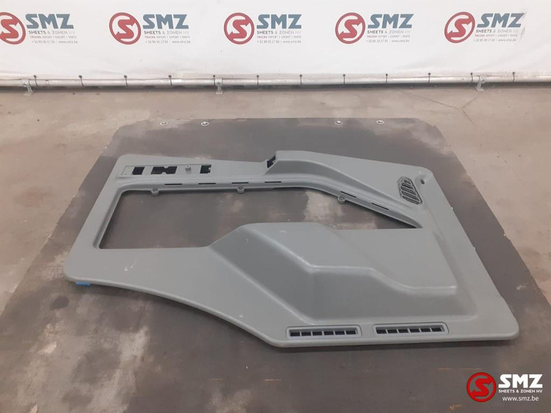 Mercedes-Benz Bekleding deur links MERCEDES MK, NG, - Door and parts for Truck: picture 1 Mercedes-Benz Bekleding deur links MERCEDES MK, NG, - Door and parts for Truck: picture 1