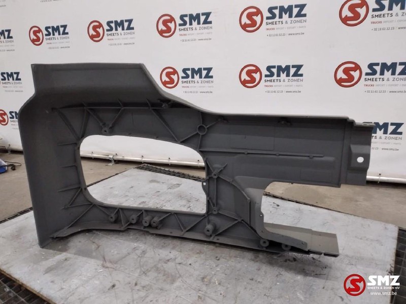 Mercedes-Benz Bumperhoek Mercedes Axor links - Bumper corner for Truck: picture 2 Mercedes-Benz Bumperhoek Mercedes Axor links - Bumper corner for Truck: picture 2