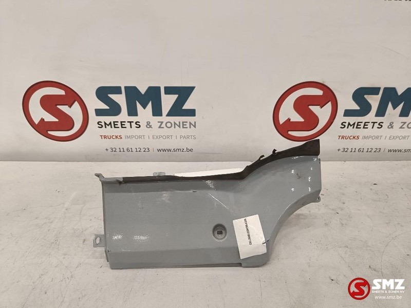 Mercedes-Benz Occ Bumperafdekking rechts Mercedes Actros MP4 - Bumper for Truck: picture 1 Mercedes-Benz Occ Bumperafdekking rechts Mercedes Actros MP4 - Bumper for Truck: picture 1