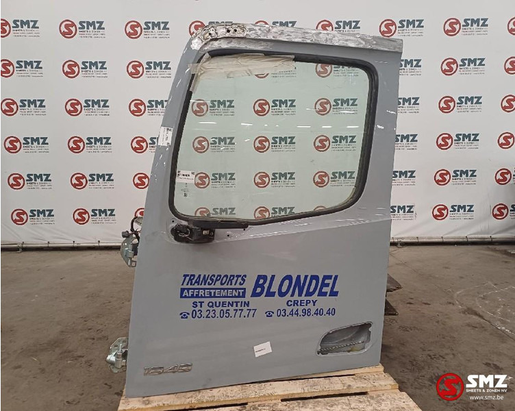 Mercedes-Benz Occ Deur links Actros MP4 - Door and parts for Truck: picture 1 Mercedes-Benz Occ Deur links Actros MP4 - Door and parts for Truck: picture 1
