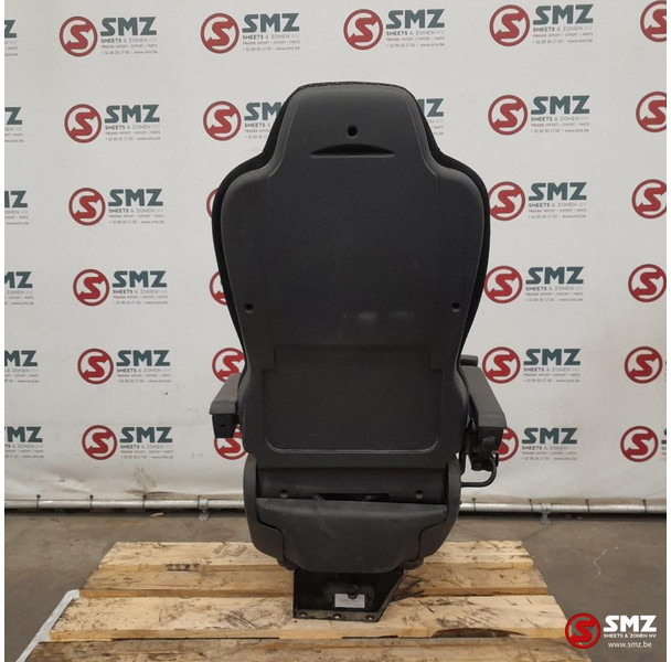 Mercedes-Benz Occ bestuurdersstoel Mercedes Actros MP3 - Cab and interior for Truck: picture 2 Mercedes-Benz Occ bestuurdersstoel Mercedes Actros MP3 - Cab and interior for Truck: picture 2