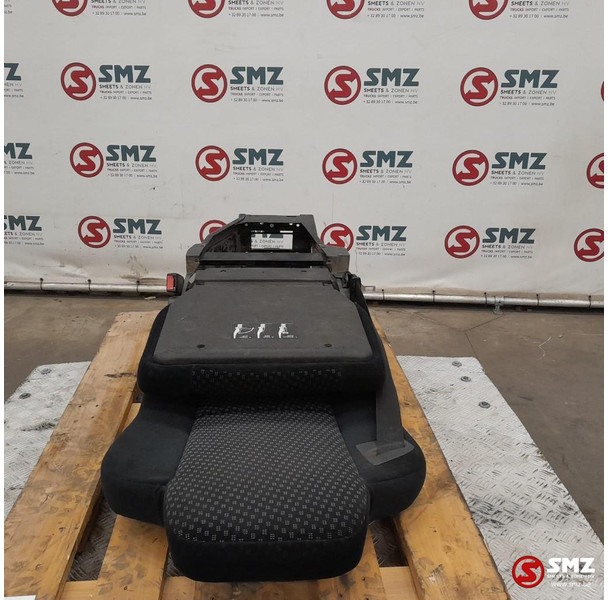 Mercedes-Benz Occ bijrijdersstoel rechts Mercedes - Cab and interior for Truck: picture 3 Mercedes-Benz Occ bijrijdersstoel rechts Mercedes - Cab and interior for Truck: picture 3