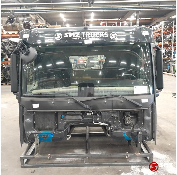 Mercedes-Benz Occ cabine Mercedes Actros MP4 low - Cab and interior for Truck: picture 1 Mercedes-Benz Occ cabine Mercedes Actros MP4 low - Cab and interior for Truck: picture 1