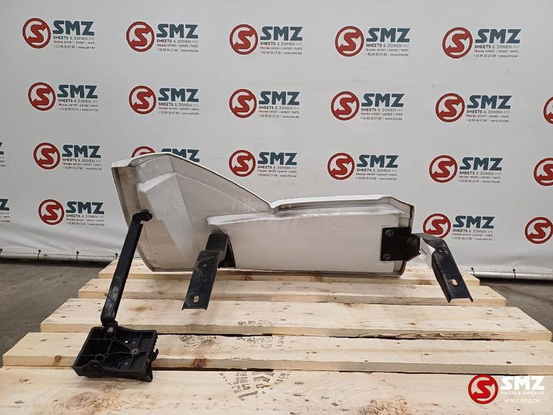 Mercedes-Benz Occ cabinespoiler links Mercedes - Aerodynamics/ Spoiler for Truck: picture 2 Mercedes-Benz Occ cabinespoiler links Mercedes - Aerodynamics/ Spoiler for Truck: picture 2