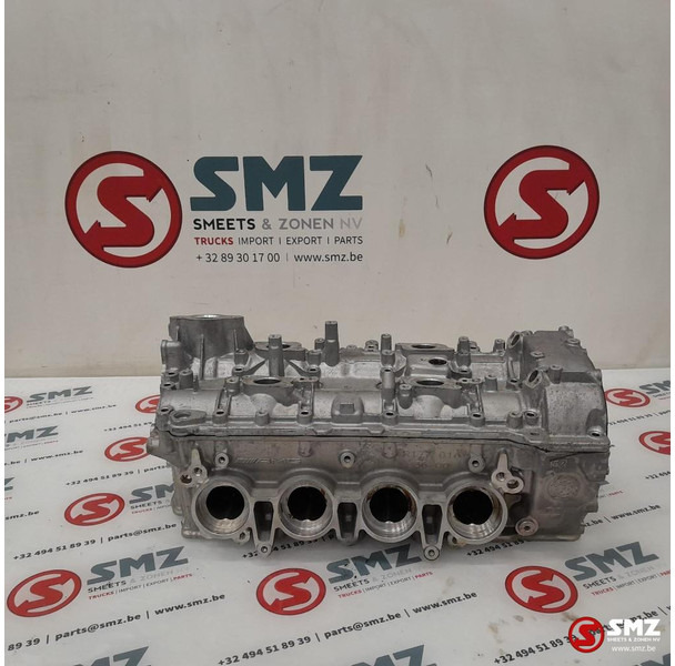 Mercedes-Benz Occ cilinderkop + kleppendeksel rechts AMG C63S Me - Cylinder block for Car: picture 2 Mercedes-Benz Occ cilinderkop + kleppendeksel rechts AMG C63S Me - Cylinder block for Car: picture 2