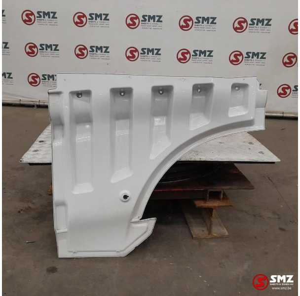 Mercedes-Benz Occ deurverlenging rechts Mercedes - Door and parts for Truck: picture 2 Mercedes-Benz Occ deurverlenging rechts Mercedes - Door and parts for Truck: picture 2