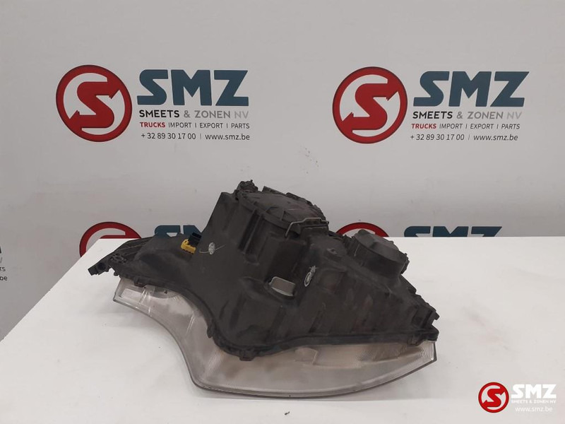 Mercedes-Benz Occ koplamp links Mercedes Actros MP4 - Headlight for Truck: picture 2 Mercedes-Benz Occ koplamp links Mercedes Actros MP4 - Headlight for Truck: picture 2