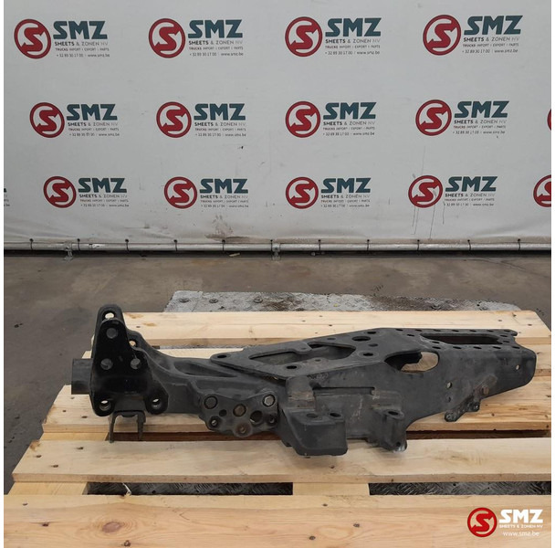Mercedes-Benz Occ montagebeugels links Mercedes - Frame/ Chassis for Truck: picture 1 Mercedes-Benz Occ montagebeugels links Mercedes - Frame/ Chassis for Truck: picture 1