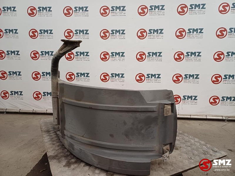 Mercedes-Benz Occ spatbord + spatbordbeugel Econic rechtsachtera - Body and exterior for Truck: picture 2 Mercedes-Benz Occ spatbord + spatbordbeugel Econic rechtsachtera - Body and exterior for Truck: picture 2