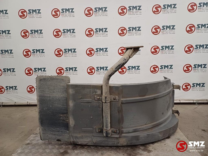 Mercedes-Benz Occ spatbord + spatbordbeugel Econic rechtsachtera - Body and exterior for Truck: picture 1 Mercedes-Benz Occ spatbord + spatbordbeugel Econic rechtsachtera - Body and exterior for Truck: picture 1