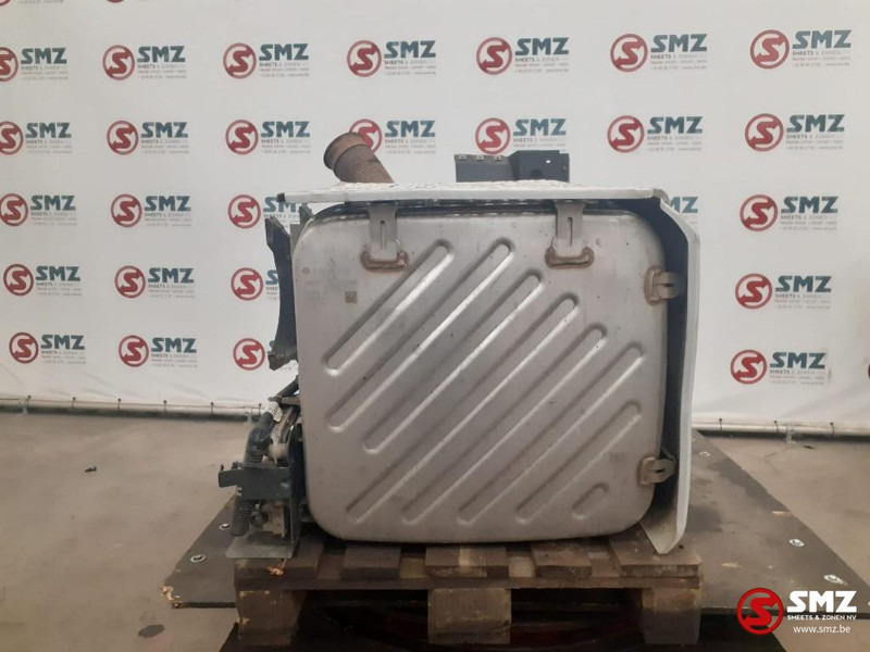 Mercedes-Benz Occ uitlaatdemper Mercedes - Catalytic converter for Truck: picture 2 Mercedes-Benz Occ uitlaatdemper Mercedes - Catalytic converter for Truck: picture 2
