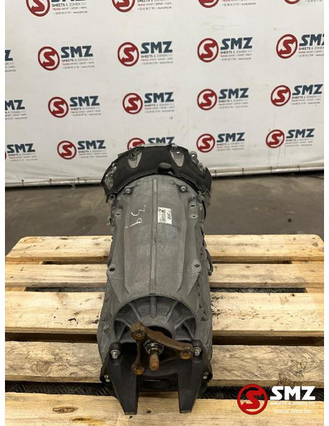 Mercedes-Benz Occ versnellingsbak Mercedes 725 - Gearbox for Car: picture 2 Mercedes-Benz Occ versnellingsbak Mercedes 725 - Gearbox for Car: picture 2