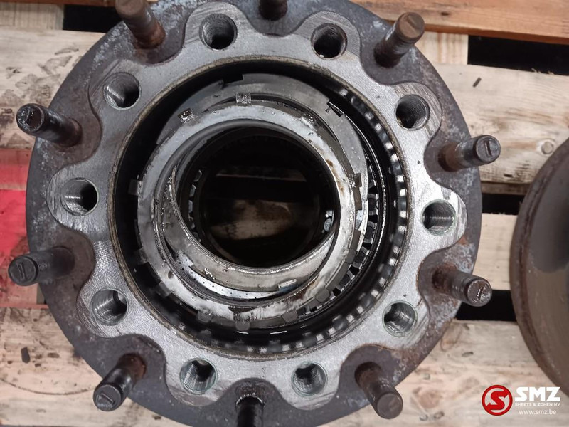 Mercedes-Benz Occ wielnaaf Mercedes - Steering for Truck: picture 2 Mercedes-Benz Occ wielnaaf Mercedes - Steering for Truck: picture 2