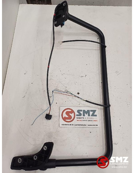 Mercedes-Benz Spiegelarm rechts mercedes - Rear view mirror for Truck: picture 1 Mercedes-Benz Spiegelarm rechts mercedes - Rear view mirror for Truck: picture 1