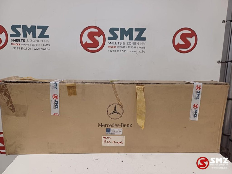 Mercedes-Benz Spiegelhouder rechts mercedes - Rear view mirror for Truck: picture 4 Mercedes-Benz Spiegelhouder rechts mercedes - Rear view mirror for Truck: picture 4