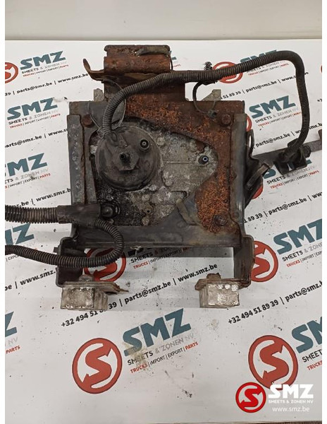 Renault Occ AdBlue pomp Renault - Fuel system for Truck: picture 3 Renault Occ AdBlue pomp Renault - Fuel system for Truck: picture 3