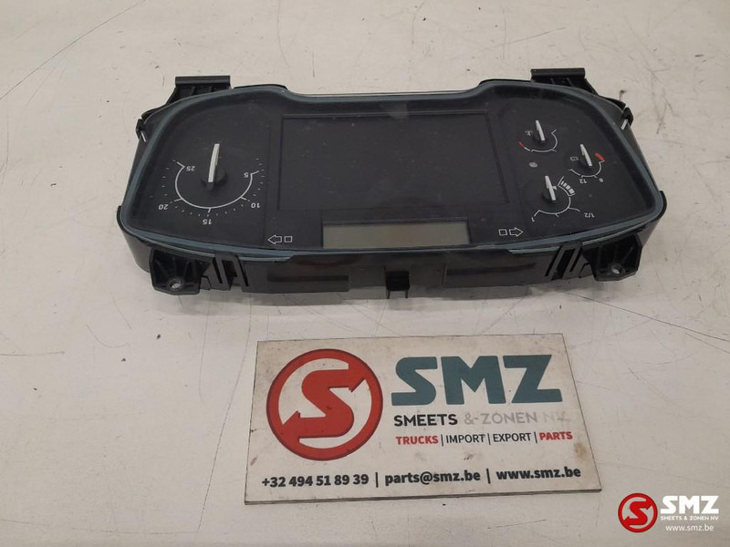 Renault Occ LED instrumentenpaneel Renault - Dashboard for Truck: picture 2 Renault Occ LED instrumentenpaneel Renault - Dashboard for Truck: picture 2