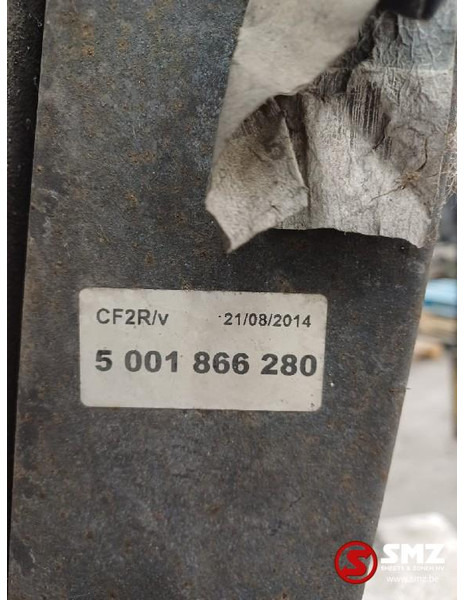 Renault Occ radiator Renault - Radiator for Truck: picture 4 Renault Occ radiator Renault - Radiator for Truck: picture 4