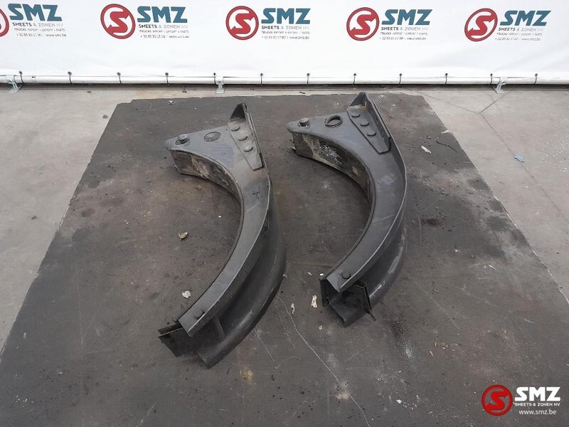 Renault Occ set tanksteunen Renault T 20721537 - Fuel system for Truck: picture 3 Renault Occ set tanksteunen Renault T 20721537 - Fuel system for Truck: picture 3