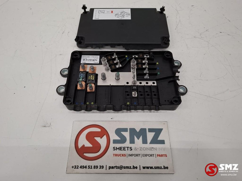 Renault Occ zekeringskast Renault - Electrical system for Truck: picture 1 Renault Occ zekeringskast Renault - Electrical system for Truck: picture 1