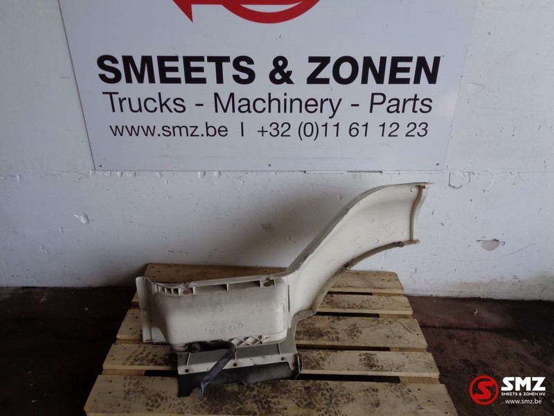 Renault Occ zijdeel rechts renault premium - Cab and interior for Truck: picture 3 Renault Occ zijdeel rechts renault premium - Cab and interior for Truck: picture 3