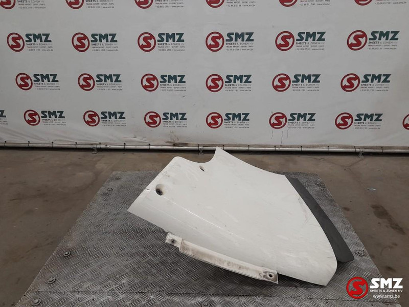 Scania Occ cabinespoiler rechtsboven Scania - Aerodynamics/ Spoiler for Truck: picture 2 Scania Occ cabinespoiler rechtsboven Scania - Aerodynamics/ Spoiler for Truck: picture 2