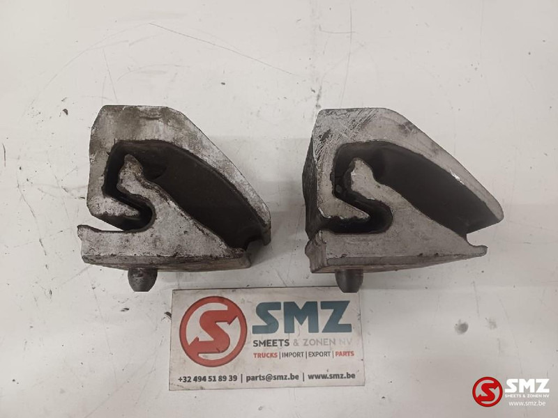 Scania Occ set motorsteunen Scania - Engine mount for Truck: picture 4 Scania Occ set motorsteunen Scania - Engine mount for Truck: picture 4