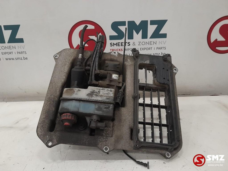 MAN Occ EBS voetremventiel + montage MAN - Spare parts for Truck: picture 1 MAN Occ EBS voetremventiel + montage MAN - Spare parts for Truck: picture 1
