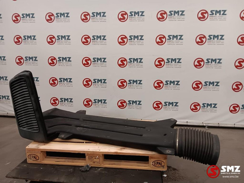 Mercedes-Benz Occ luchtinlaat + luchtfilterbuis Mercedes - Spare parts for Truck: picture 4 Mercedes-Benz Occ luchtinlaat + luchtfilterbuis Mercedes - Spare parts for Truck: picture 4