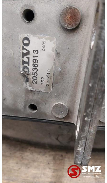 Volvo Occ Radiator met intercooler Volvo FH12 - Radiator for Truck: picture 4 Volvo Occ Radiator met intercooler Volvo FH12 - Radiator for Truck: picture 4