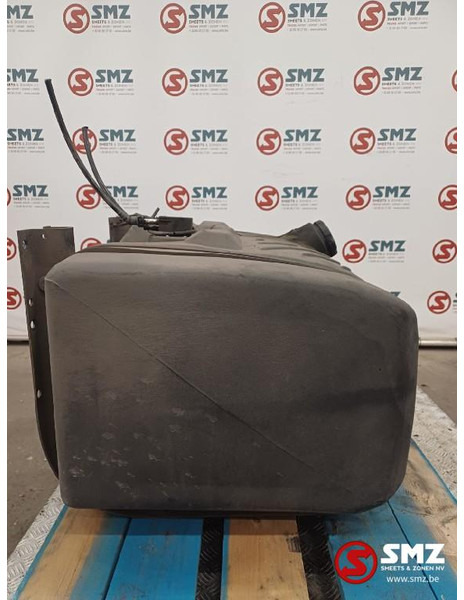 Volvo Occ brandstoftank + steunen + niveausensor Volvo - Fuel tank for Truck: picture 4 Volvo Occ brandstoftank + steunen + niveausensor Volvo - Fuel tank for Truck: picture 4