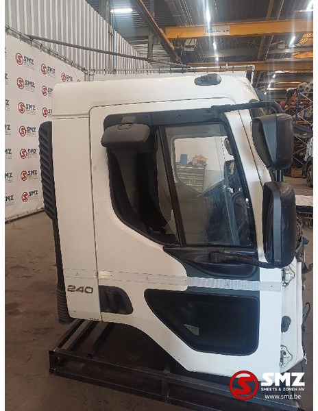 Volvo Occ cabine Volvo - Cab and interior for Truck: picture 4 Volvo Occ cabine Volvo - Cab and interior for Truck: picture 4