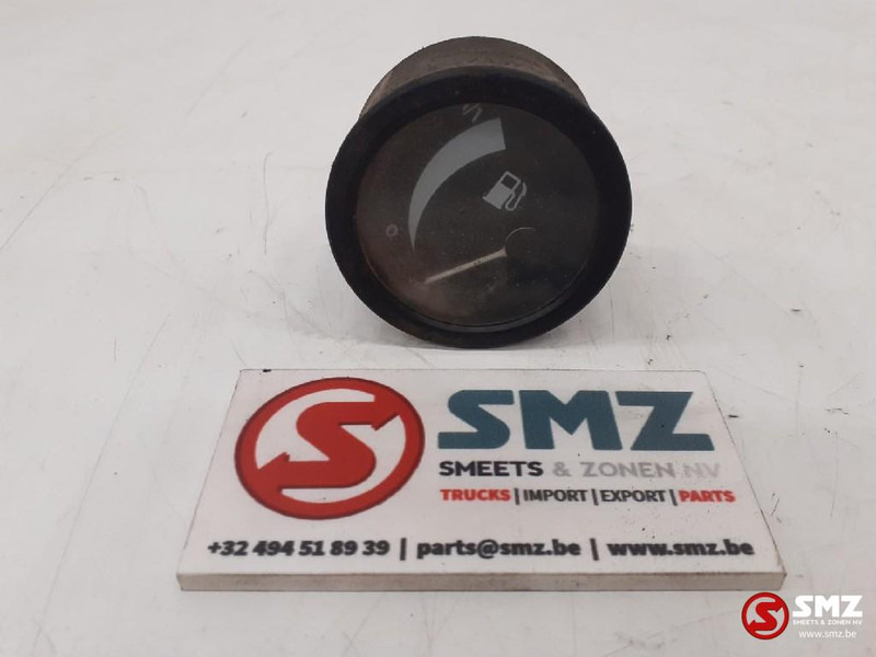 Zettelmeyer Occ set VDO tellers instrumentenpaneel Zettelmeyer - Dashboard for Truck: picture 3 Zettelmeyer Occ set VDO tellers instrumentenpaneel Zettelmeyer - Dashboard for Truck: picture 3