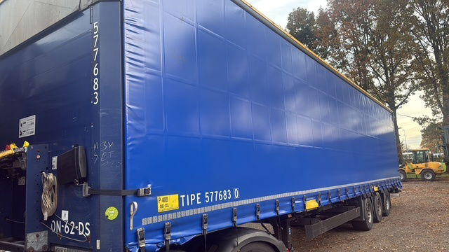 Schmitz Cargobull Mega Hefdak - Curtainsider semi-trailer: picture 1 Schmitz Cargobull Mega Hefdak - Curtainsider semi-trailer: picture 1