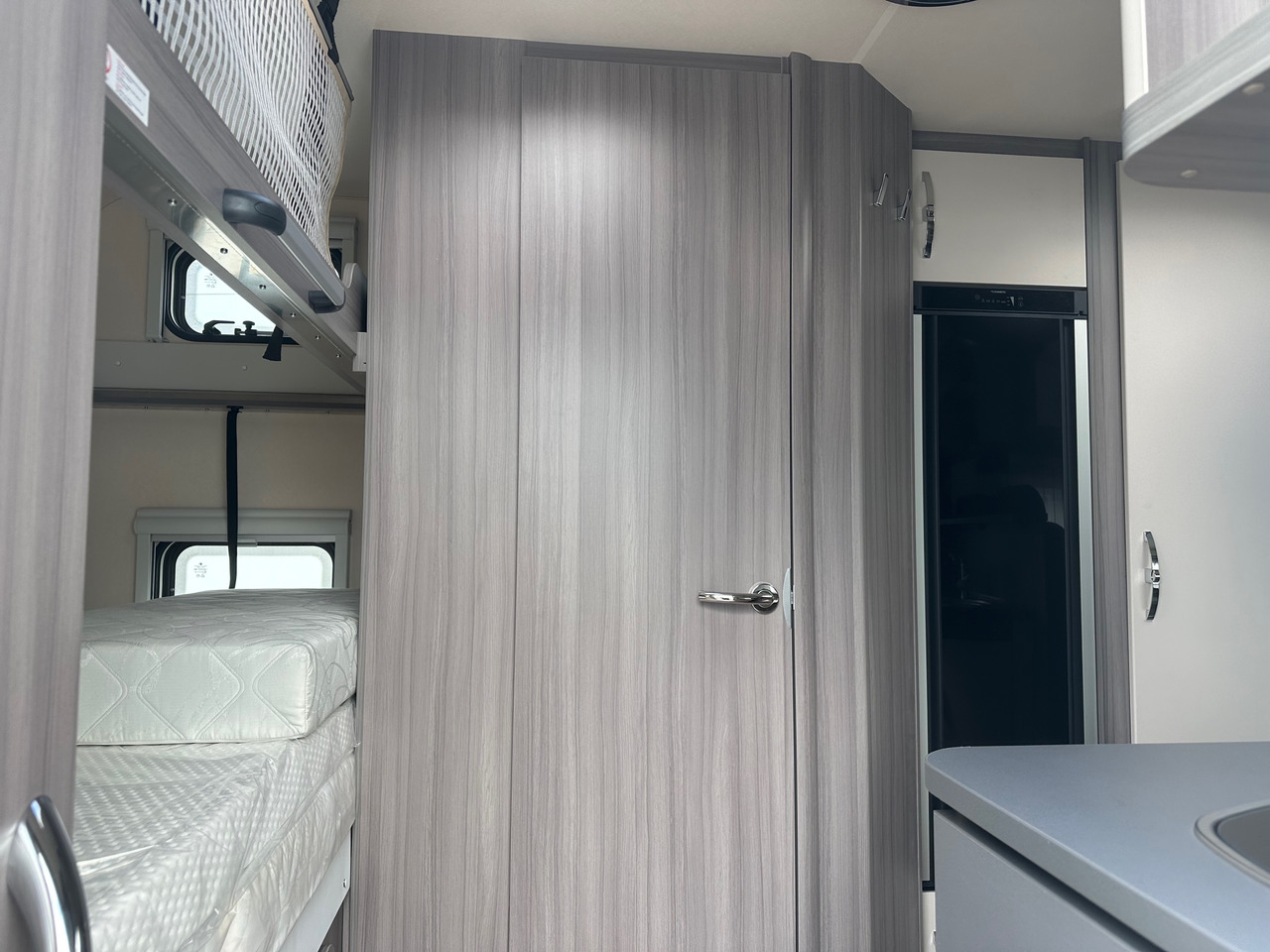 Hobby Optima T65 HKM Ontour 2024 - Semi-integrated motorhome: picture 5 Hobby Optima T65 HKM Ontour 2024 - Semi-integrated motorhome: picture 5