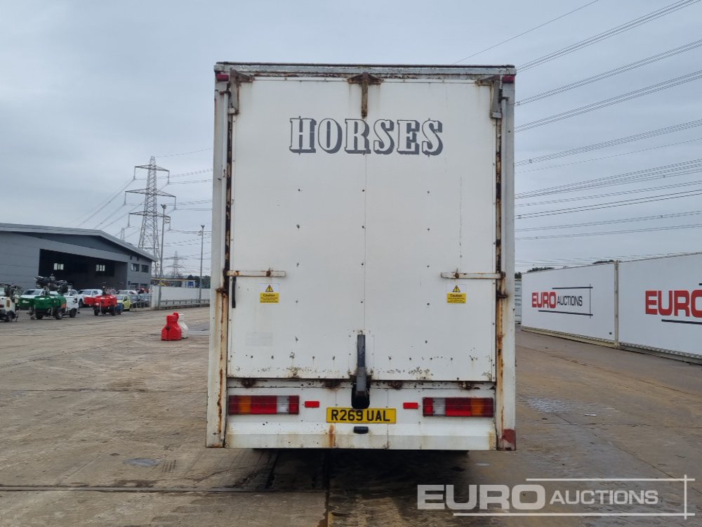 1998 Mercedes 814 - Horse truck: picture 4 1998 Mercedes 814 - Horse truck: picture 4