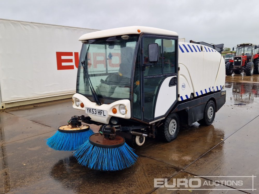 2003 Johnson 142A 101T - Road sweeper: picture 1 2003 Johnson 142A 101T - Road sweeper: picture 1