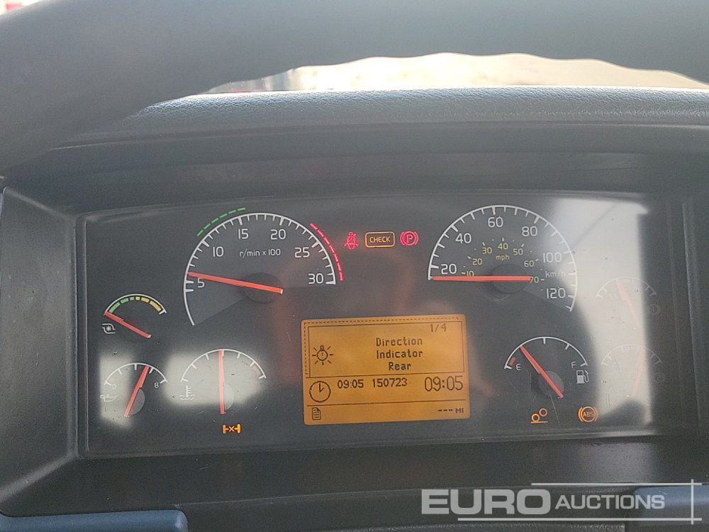 Tank truck 2006 Volvo FM300: picture 42