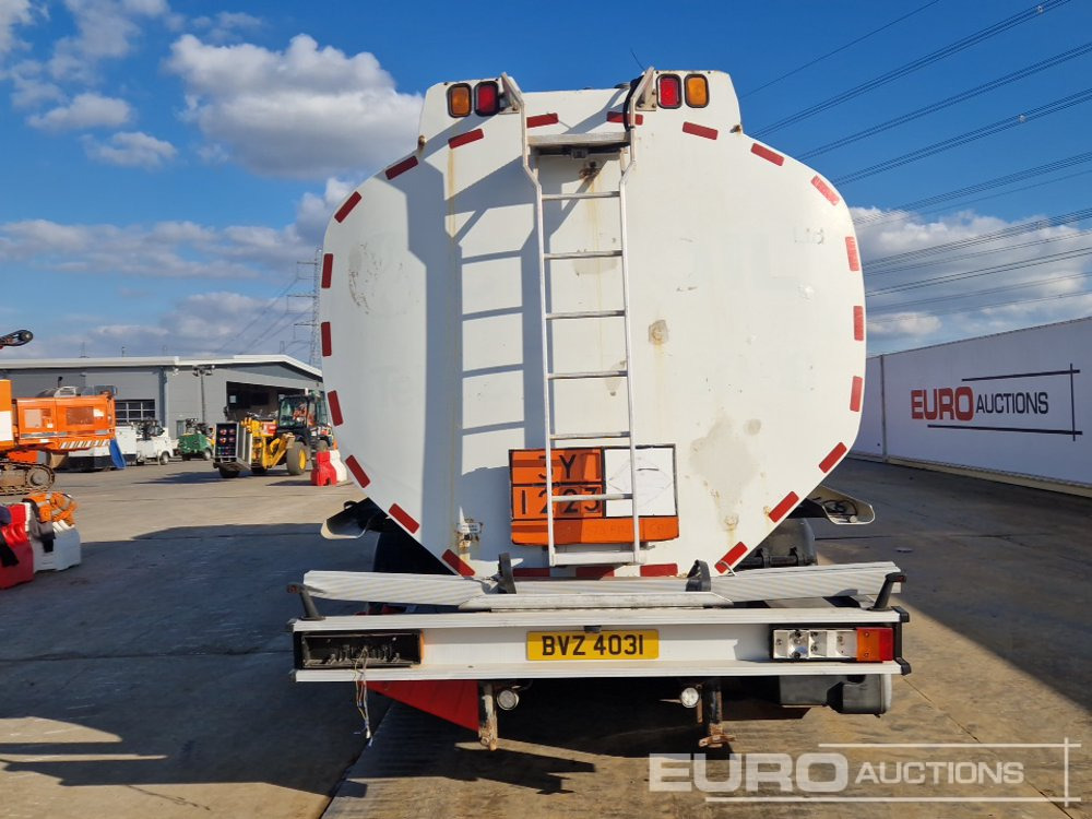 2007 Volvo FM300 - Tank truck: picture 4 2007 Volvo FM300 - Tank truck: picture 4