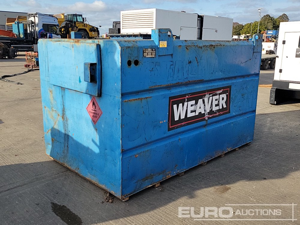 2008 3000 Litre Bunded Fuel Bowser - Storage tank: picture 1 2008 3000 Litre Bunded Fuel Bowser - Storage tank: picture 1