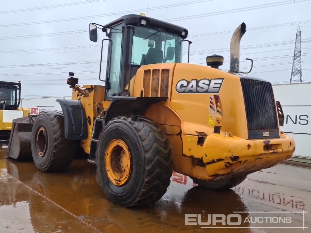 2011 Case 821F - Wheel loader: picture 3 2011 Case 821F - Wheel loader: picture 3