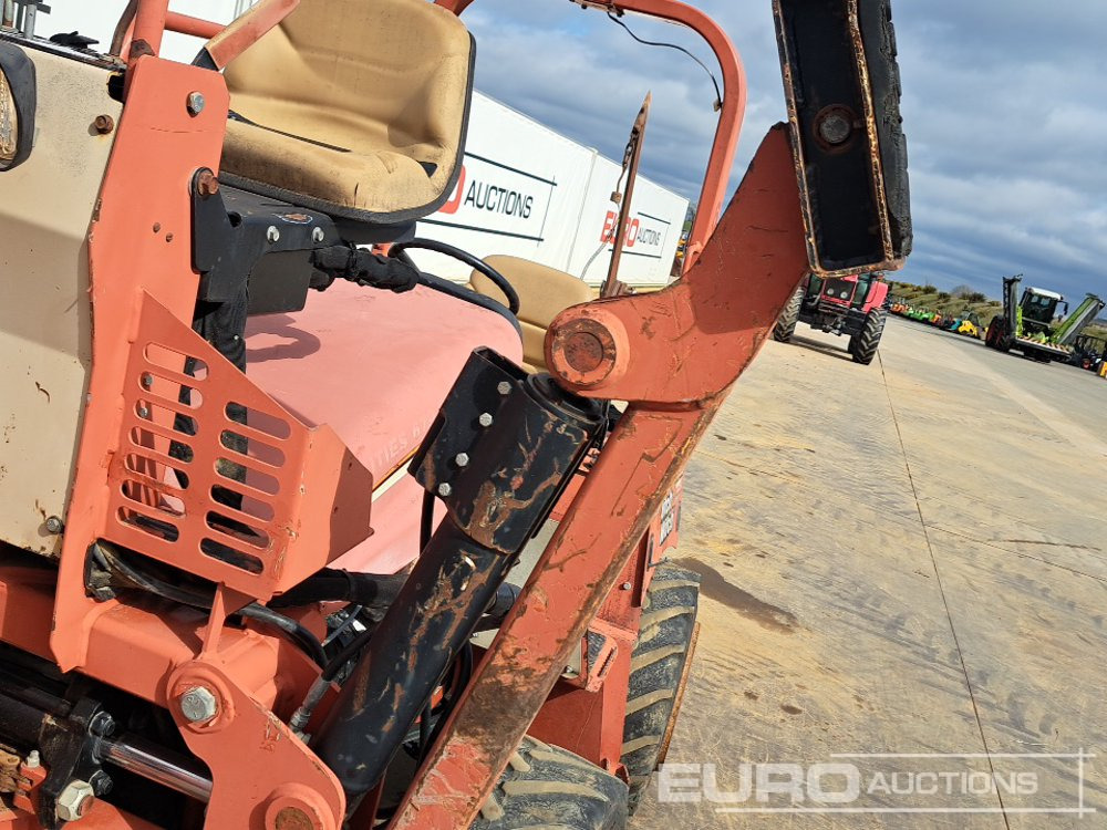 Trencher 2011 Ditch Witch RT45: picture 46