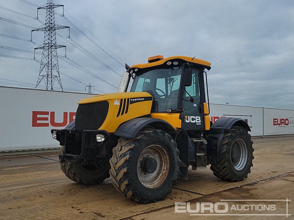 2011 JCB Fastrac 3230 - Farm tractor: picture 1 2011 JCB Fastrac 3230 - Farm tractor: picture 1
