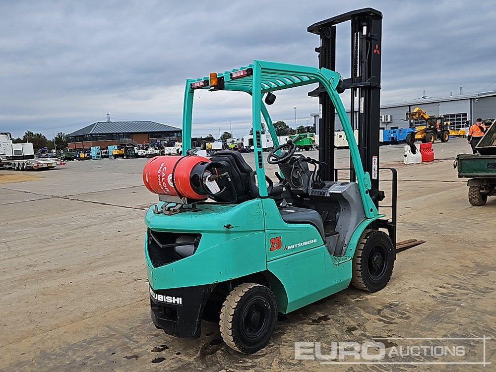 2011 Mitsubishi FG25N - Forklift: picture 5 2011 Mitsubishi FG25N - Forklift: picture 5