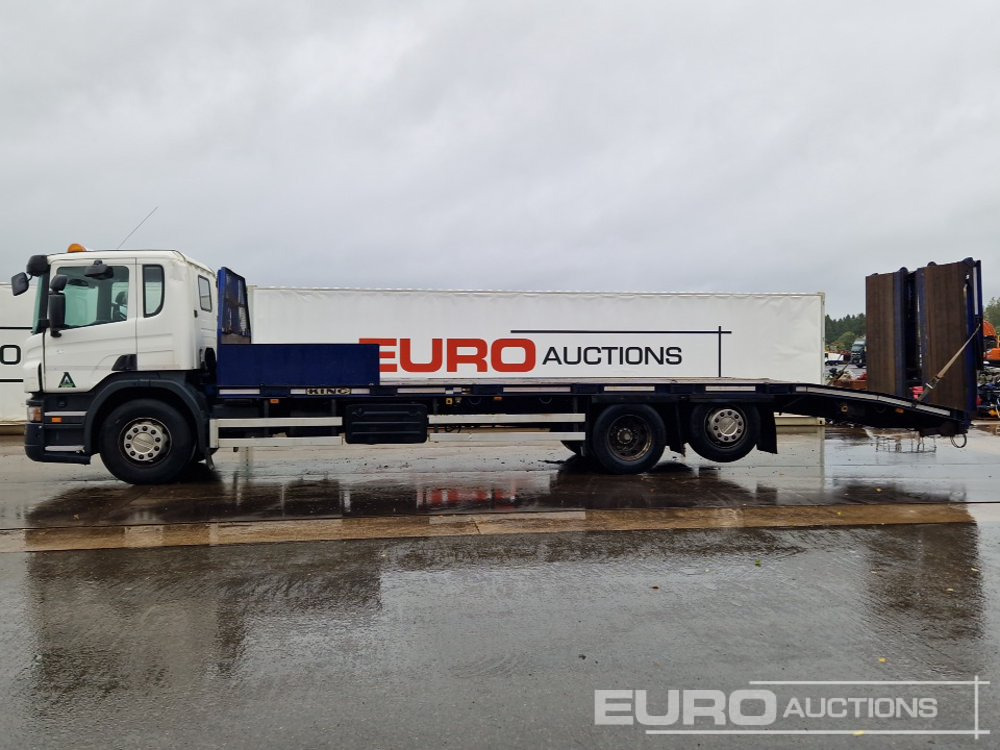 2011 Scania P320 - Dropside/ Flatbed truck: picture 2 2011 Scania P320 - Dropside/ Flatbed truck: picture 2