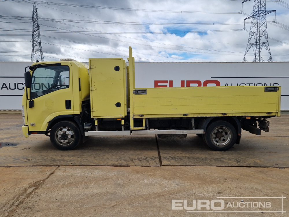 2012 Isuzu NPR-6 N62.150M - Dropside/ Flatbed truck: picture 2 2012 Isuzu NPR-6 N62.150M - Dropside/ Flatbed truck: picture 2