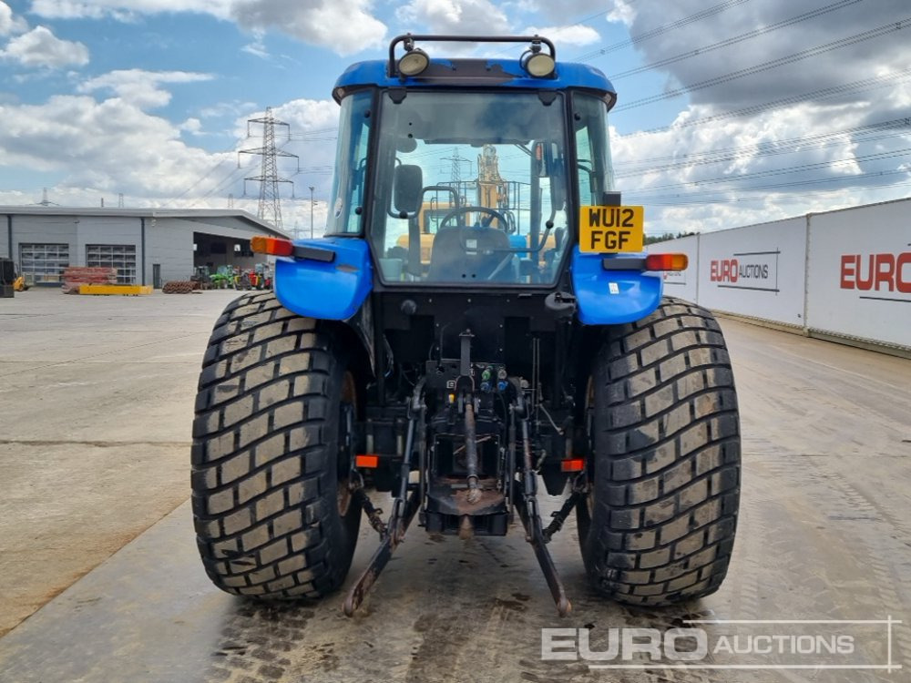 2012 New Holland TD5030 - Farm tractor: picture 4 2012 New Holland TD5030 - Farm tractor: picture 4